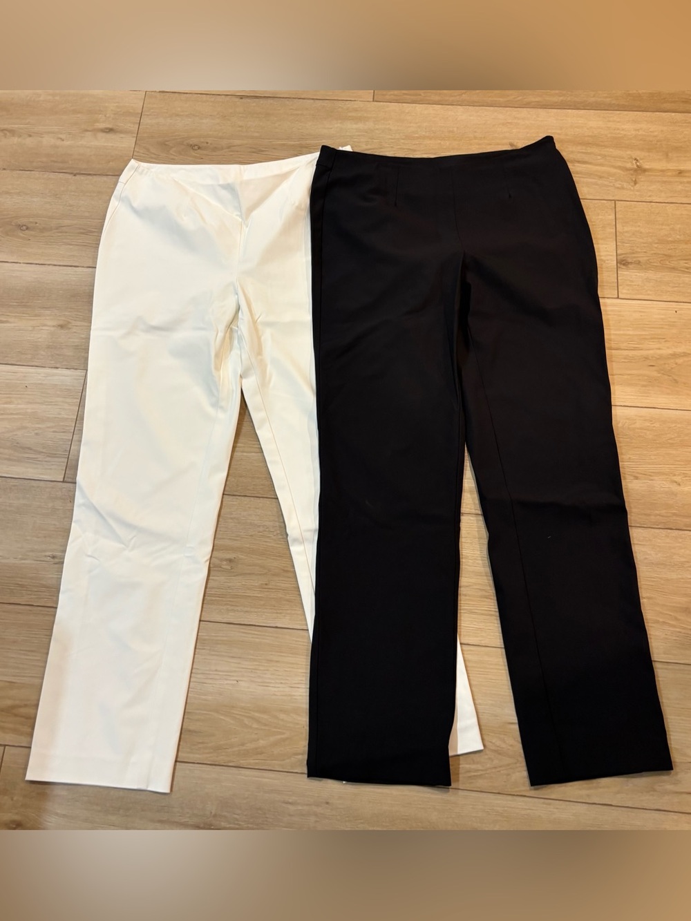 Nina McLemore 3XDRY Lot Of 2 Flat Front Side Zip Pants Size 4 White & Black USA